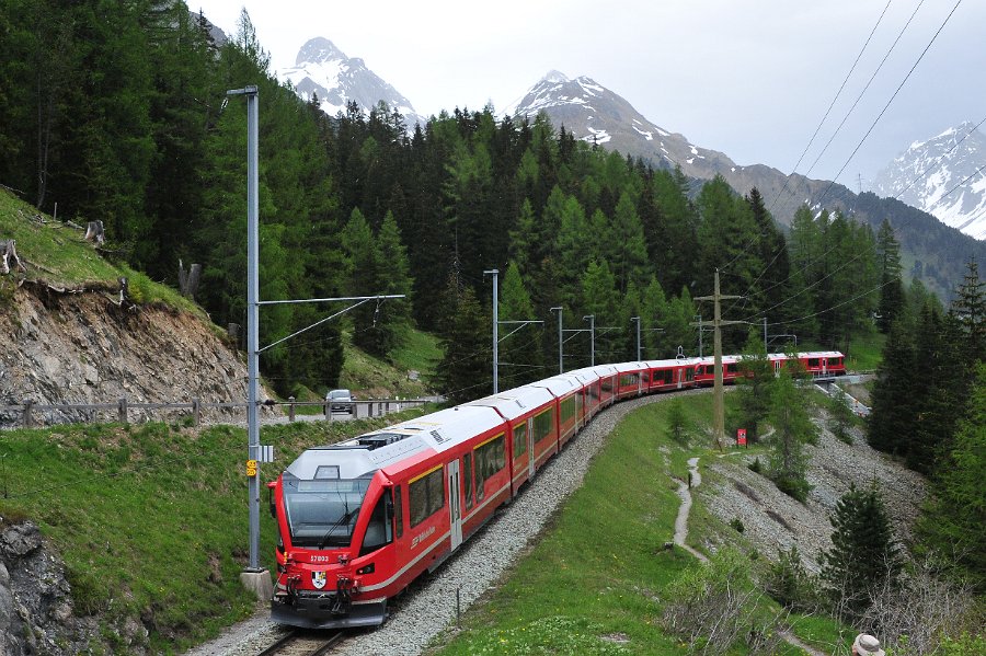 RhB Glacier Express, Allegra Triebwagen und andere (51)